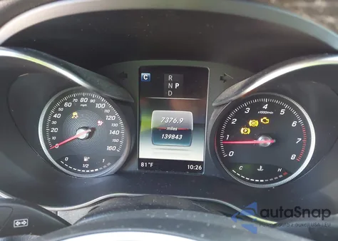 2018 Mercedes-Benz Glc 300 z USA, uszkodzony, nr VIN WDC0G4JB2JV086137